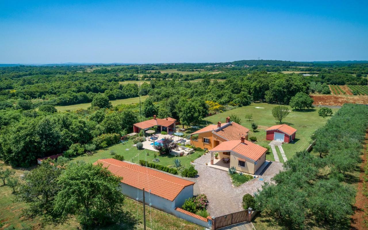 Muntić Hacienda Rosemary 빌라 외부 사진